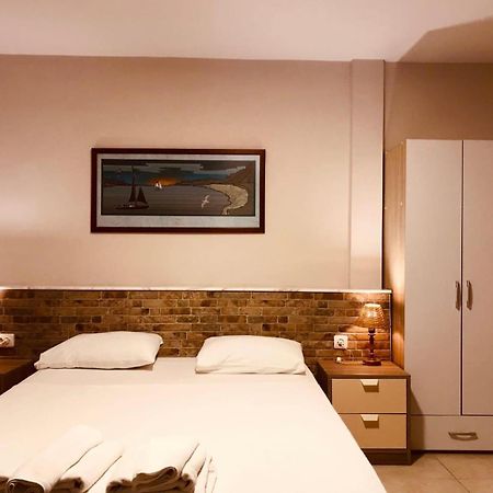 Bayram Hotel Cesme Exterior photo